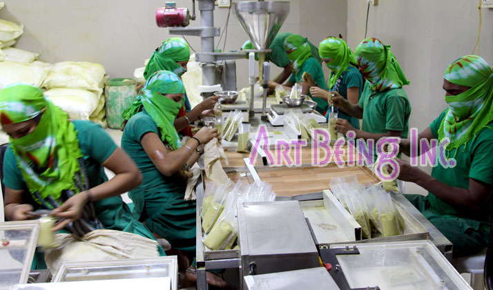 ヘナの真空パック工程